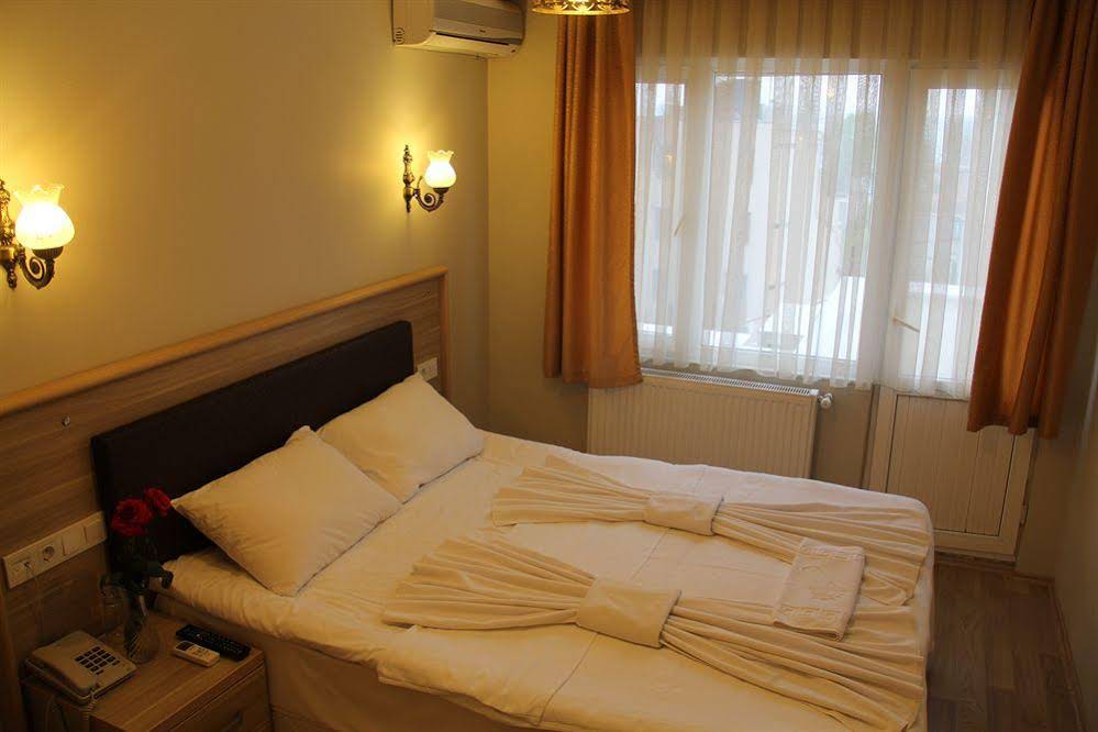 Bonjour Hotel