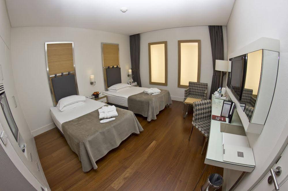 Tav Airport Hotel