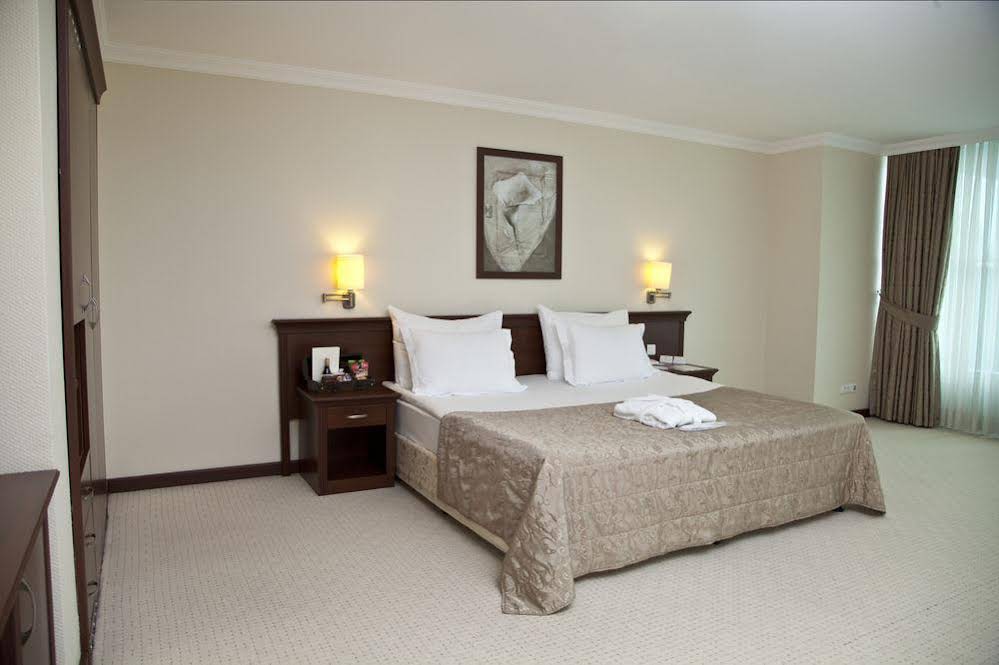 Tav Airport Hotel