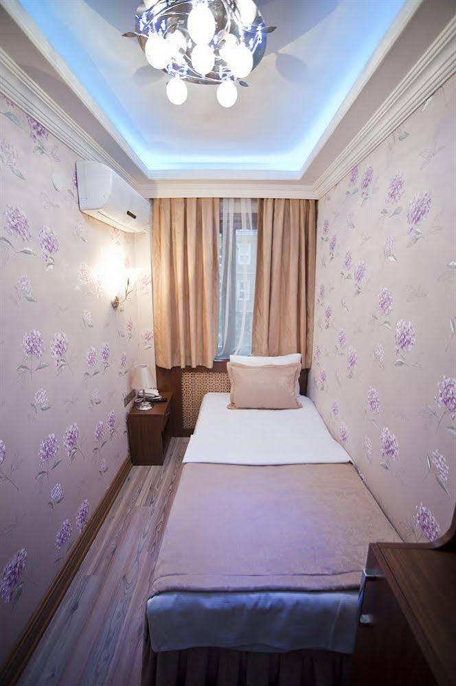 Miracle Hotel
