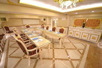 Golden Taha Hotel