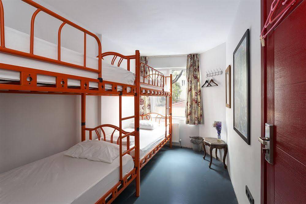 Hush Hostel Moda