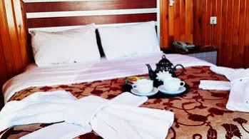 Gur Hotel