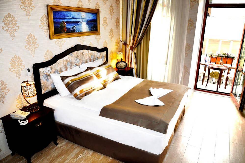 Taksim House