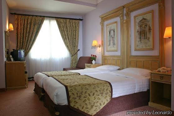 Romance Hotel - Boutique Class