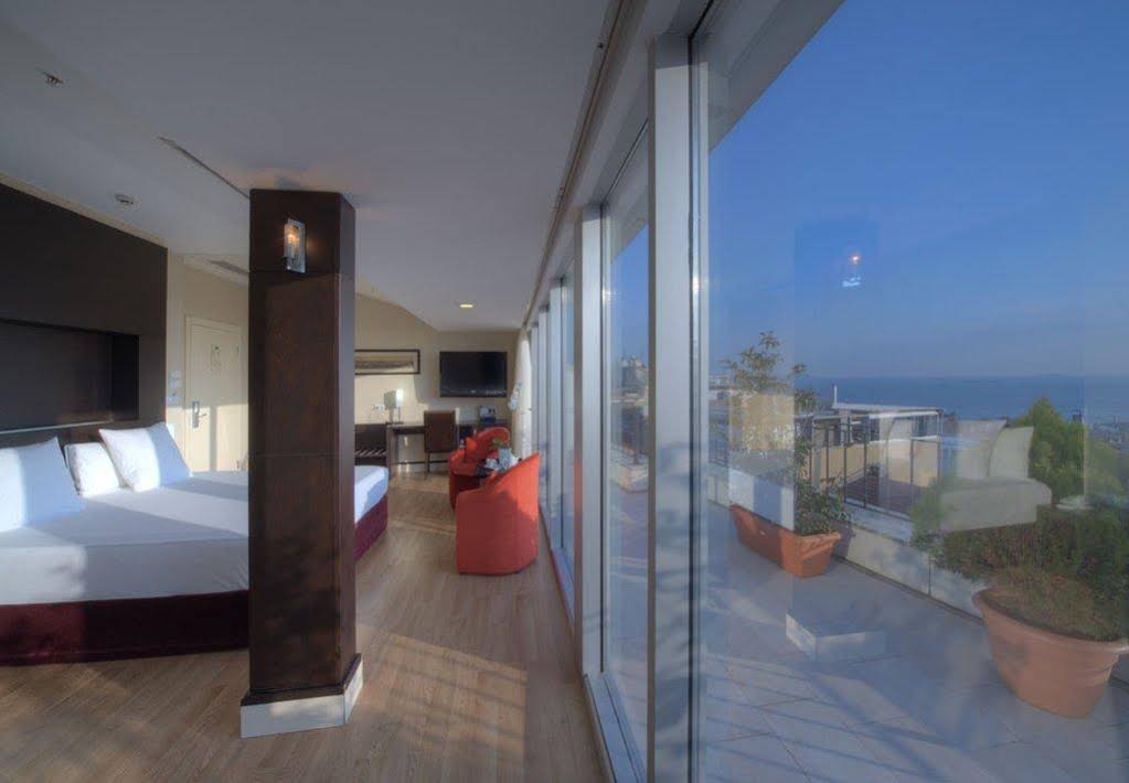 The Hotel Beyaz Saray.