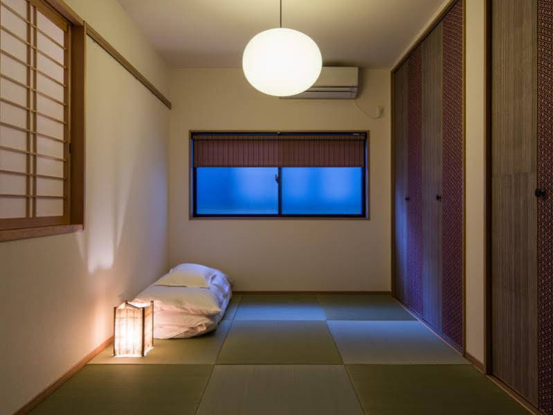 Kyoisuke Mukadeyacho Isuke Inn