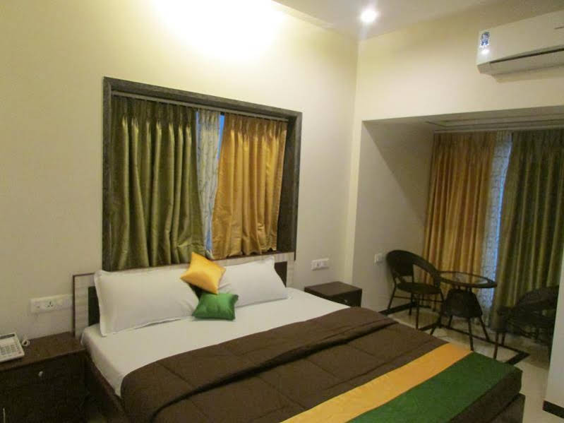 Hotel Aarya International