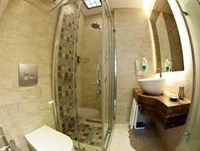 Collage Cihangir 33 Apart