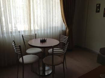 Honey House Apartment