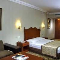 Lady Diana Hotel