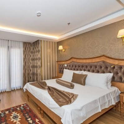 Aprilis Gold Hotel