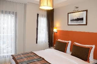 Collage Cihangir 55 Apart