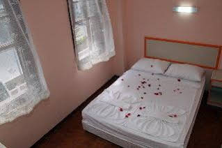 IDYROS HOTEL