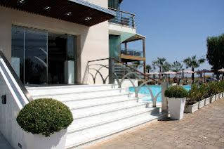 Cosmopolitan Hotel & Spa