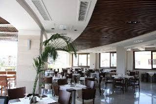 Cosmopolitan Hotel & Spa