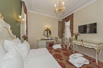 By Murat Crown Hotels - Asmalımescit