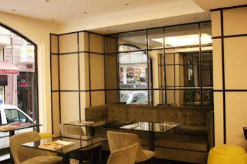 Molton Suites Nisantasi Otel
