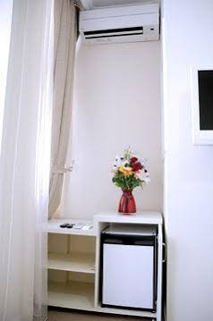 Forbes Suites