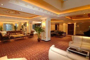 Lady Diana Hotel