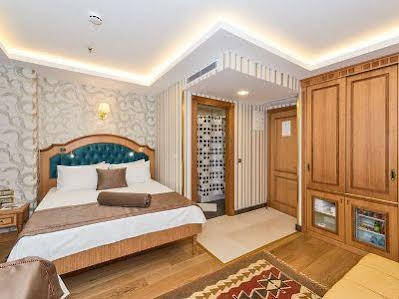 Aprilis Gold Hotel