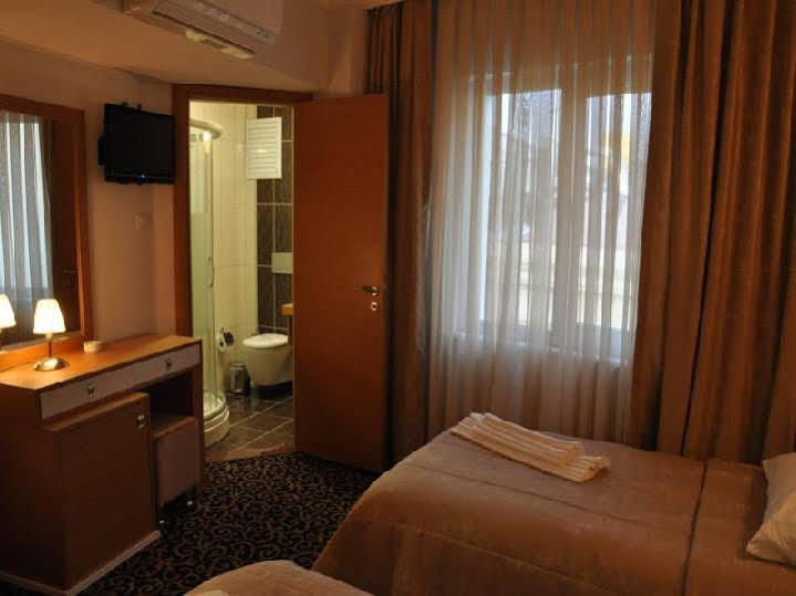 Aspalace Hotel