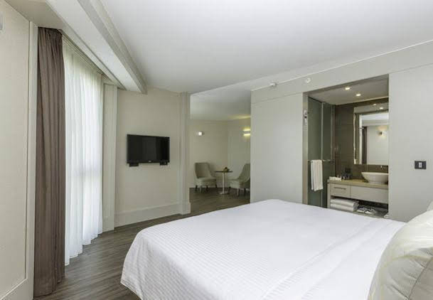 AC HOTEL ISTANBUL MACKA