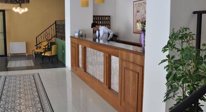 Hotel Zirve