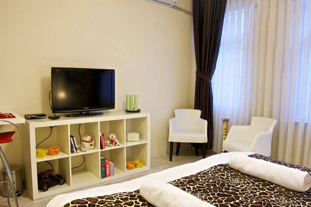 Adonis House Taksim