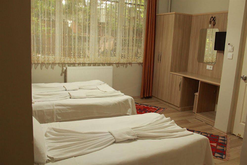 Bonjour Hotel