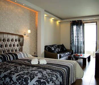 Dion Hotel