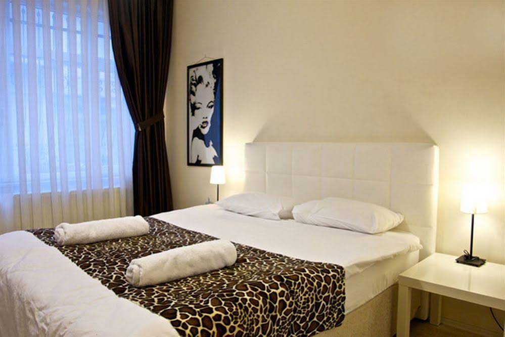 Adonis House Taksim