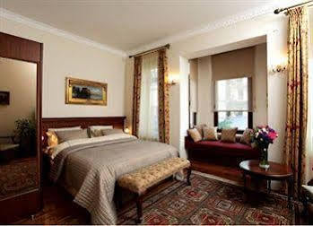 Dila Suites