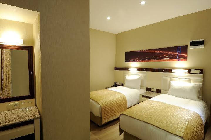 The City Port Hotel