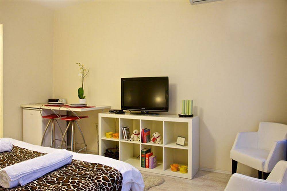 Adonis House Taksim
