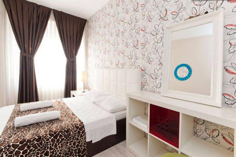 Adonis House Taksim