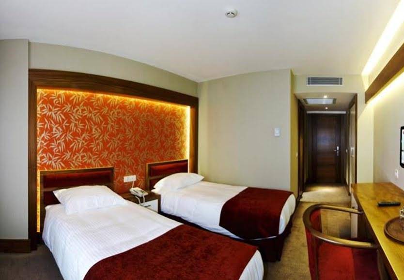 Bella Hotel