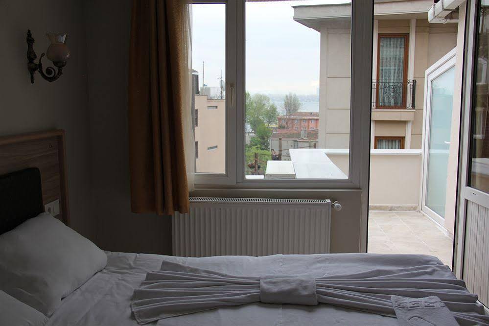 Bonjour Hotel