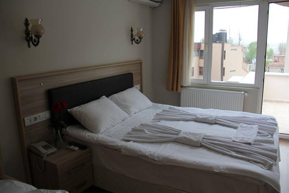 Bonjour Hotel