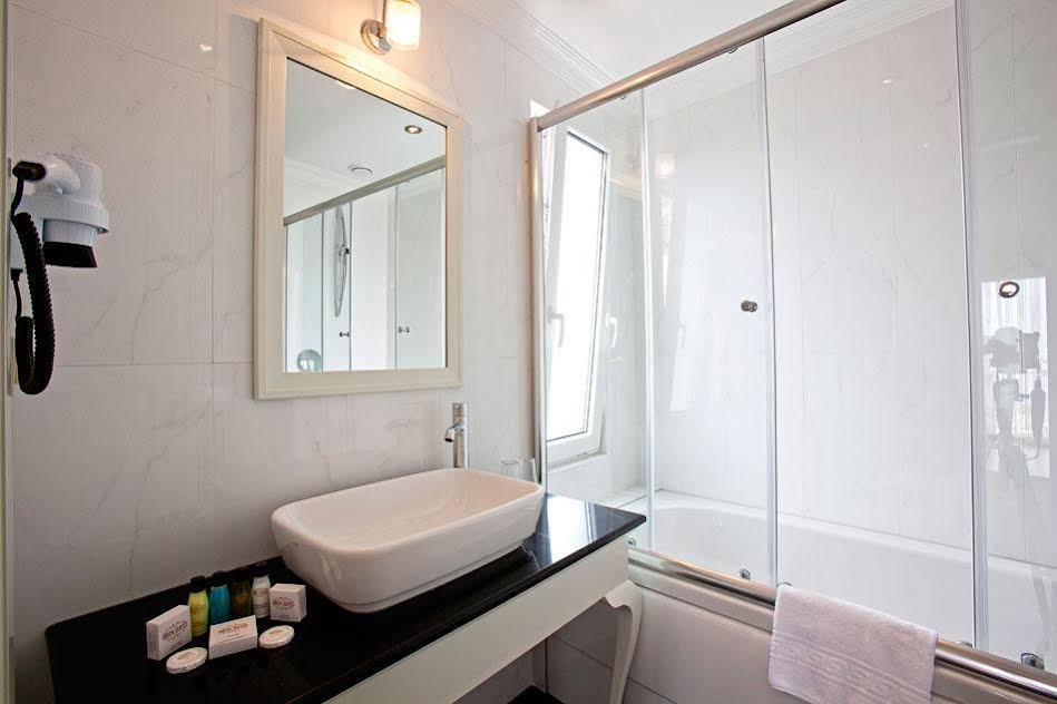 Aren Suites